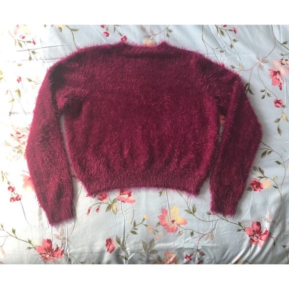 FOREVER 21 fuzzy crop top sweater - Picture 4 of 5